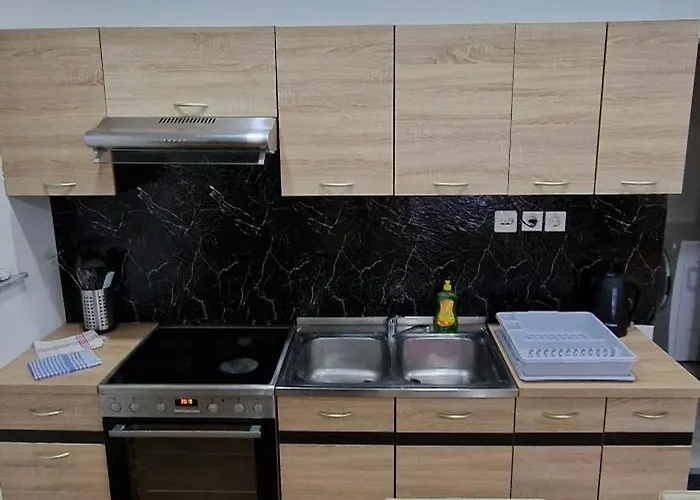 Murko P-3 アパート Brest